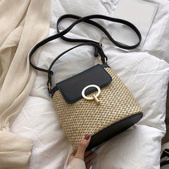 Straw Weaving Crossbody Bag Flap Slouchy Bucket Bag