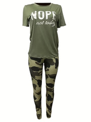  Casual Outfits Set Women's Plus Letter Print Top & Camo Leggings