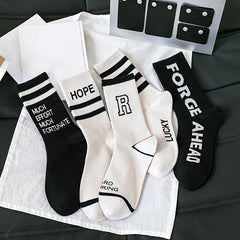 5 Pairs Letter Print Socks Comfy & Breathable Mid Tube Women's Stockings