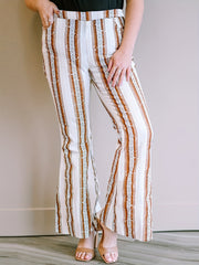  Geometric Print Flared Leg Pants