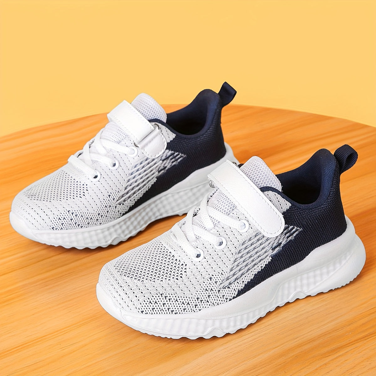 Boys Breathable Woven Shoes Lightweight Non Slip Running Shoes