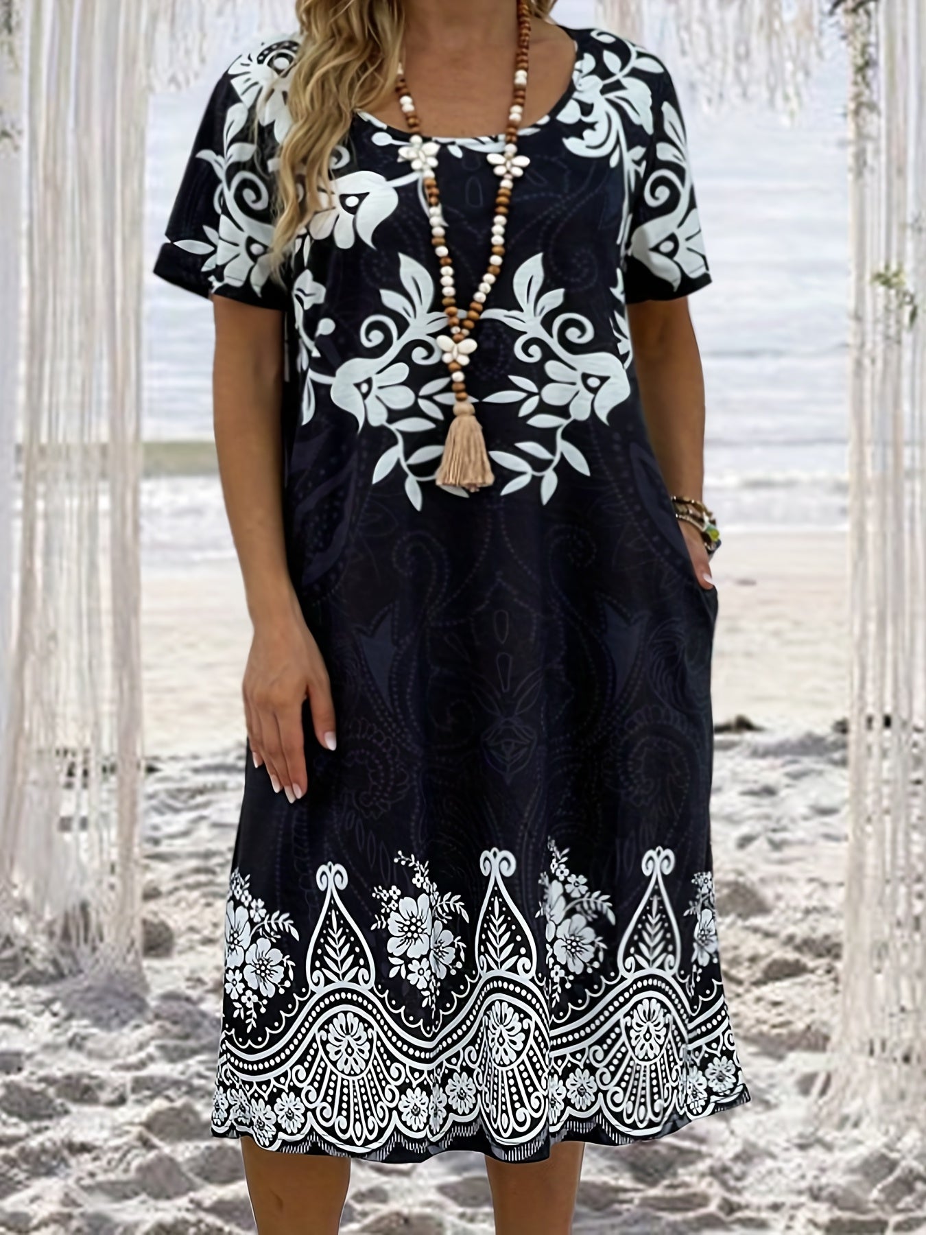 Floral Print Short Sleeve Plus Size Dress With Pockets