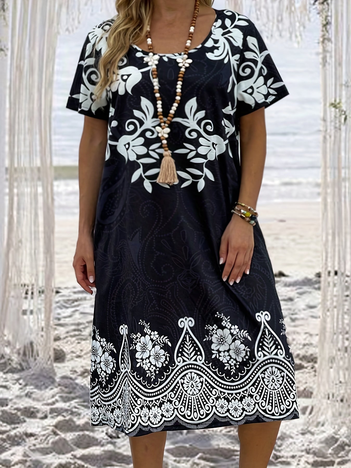 Floral Print Short Sleeve Plus Size Dress With Pockets