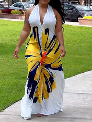  Daisy Print Halter Neck Maxi Dress