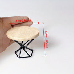 Dollhouse Furniture: Coffee Table & Round Table Set