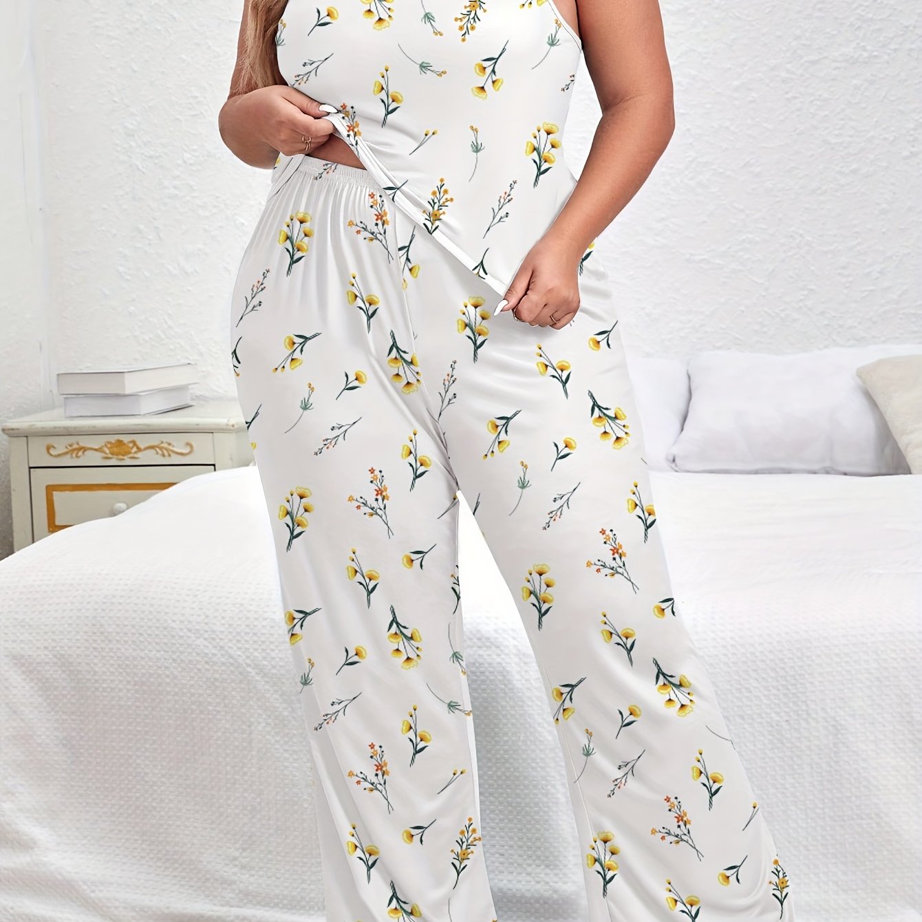  Ditsy Floral Print Camisole & Wide Leg Pants Lounge Set