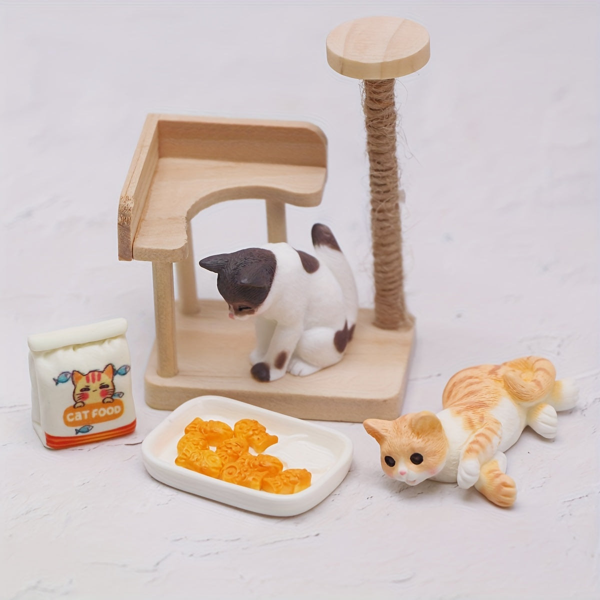Wooden Cat Climbing Frame with Jute Scratching Reversible Cat Tree