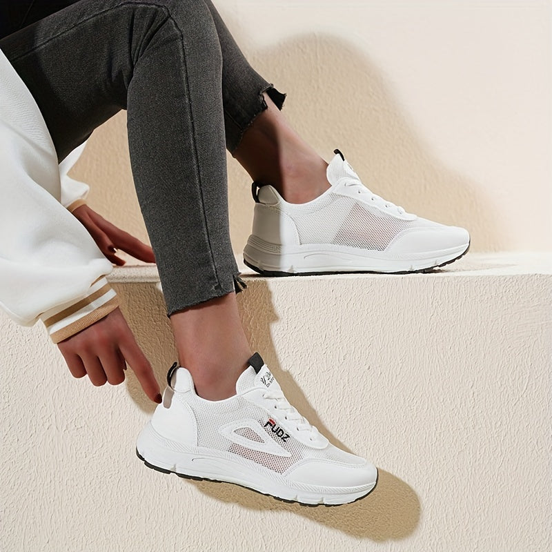 Women's Lace-up Running Shoes Stylish Sneakers Breathable Soft Mesh Sole