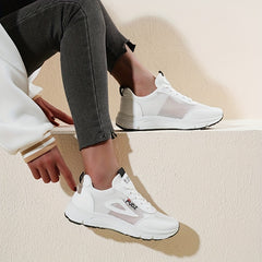 Women's Lace-up Running Shoes Stylish Sneakers Breathable Soft Mesh Sole