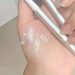 Pearly Eyeliner Pen & Champagne Highlight Stick