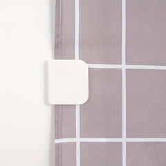 2pcs Adhesive Shower Curtain Clips, Prevent Splashing, Secure Curtains