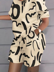  Casual Outfits Two Piece Set Women's Plus Print Top & Shorts 
