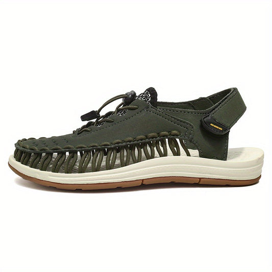 Men's Lightweight Closed Toe Sandals Outdoor Water Shoes