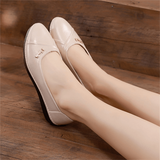 Women's Waterproof Flat Shoes Outdoor & Non Slip Footwear