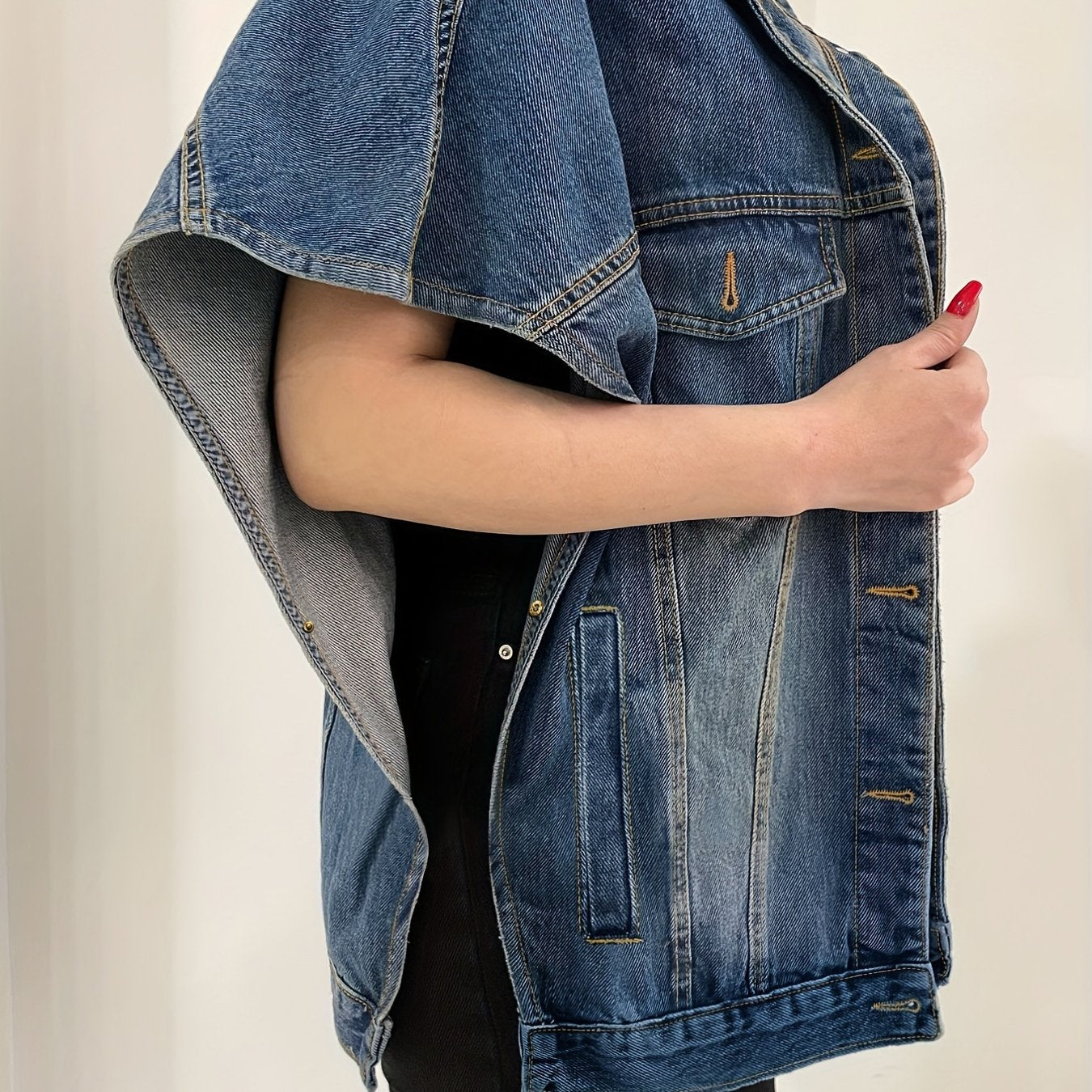 Loose Fit Denim Jackets Single Breasted Button Flap Pockets Lapel Denim Coats