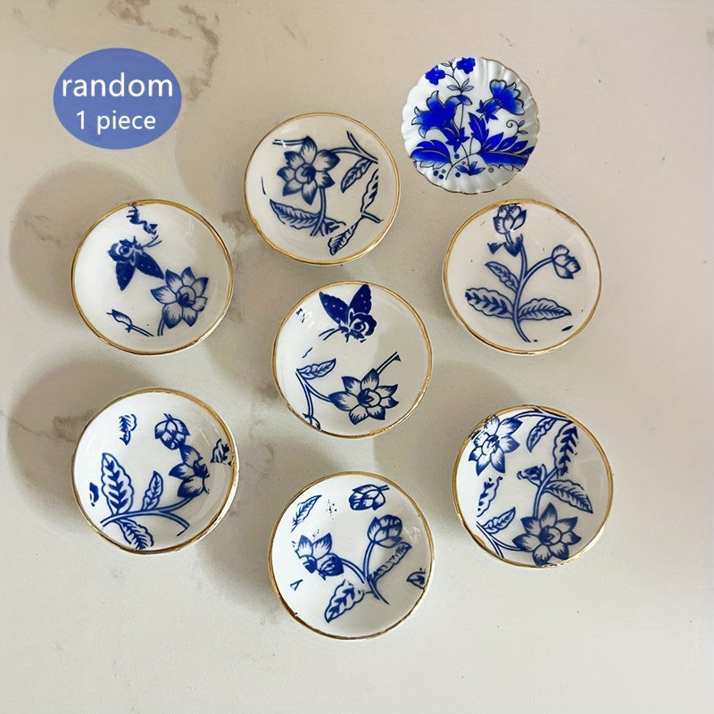 Chinese Style Ceramic Saucer for Dollhouse Decoration