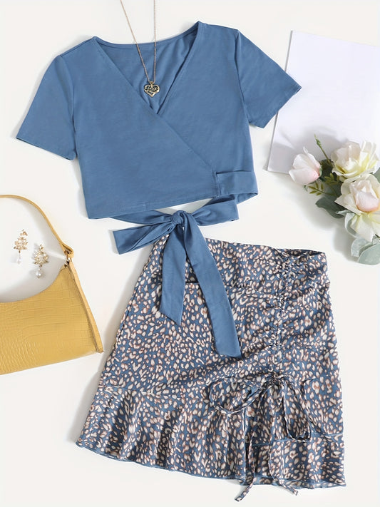 Surplice Neck T-shirt & Leopard Print Skirt Set