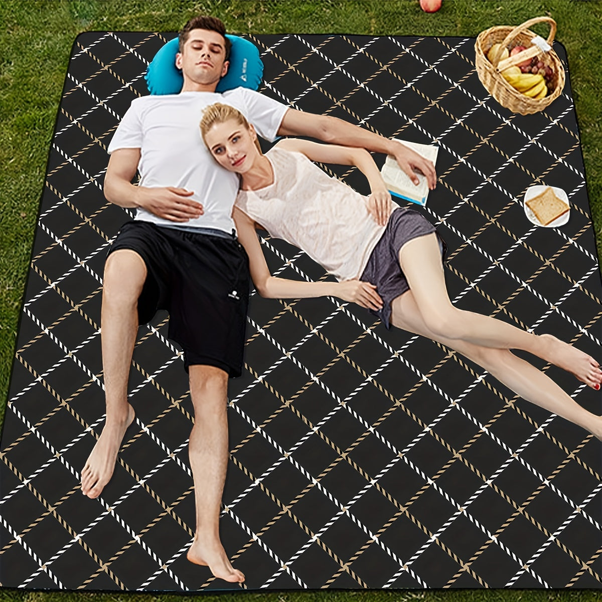 Waterproof and Stain-proof Picnic Mat for Outdoor Activities