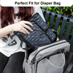 Lapinchen Baby Changing Mat Lightweight Waterproof 2 in 1 Changing Mat