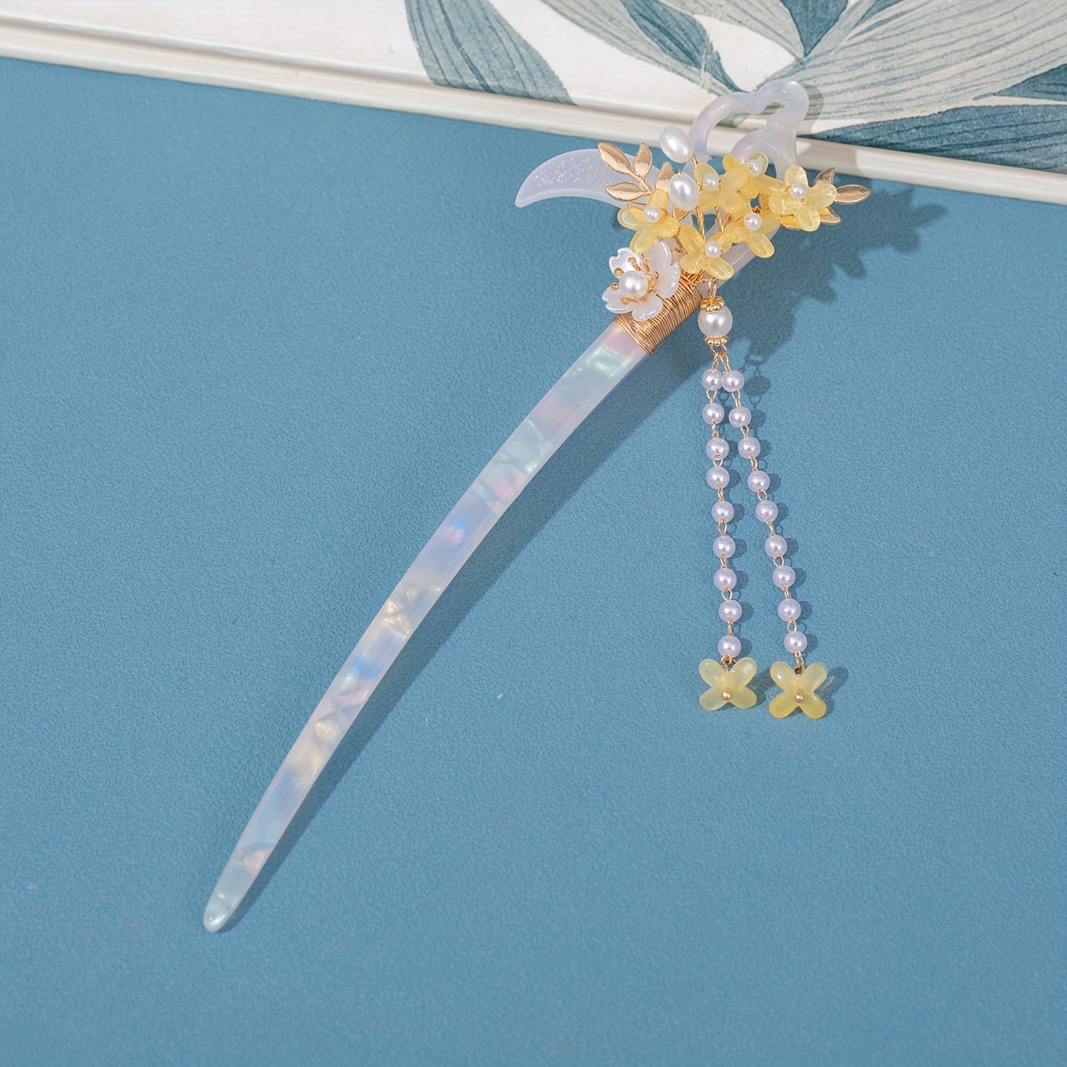 Vintage Osmanthus Hairpin with Tassel for Ladies Dress Up