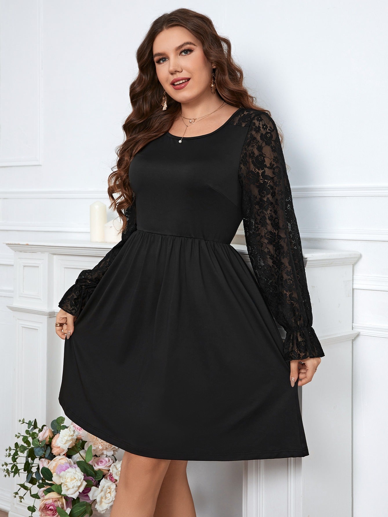  Long Sleeve Lace Crew Neck Ball Gown