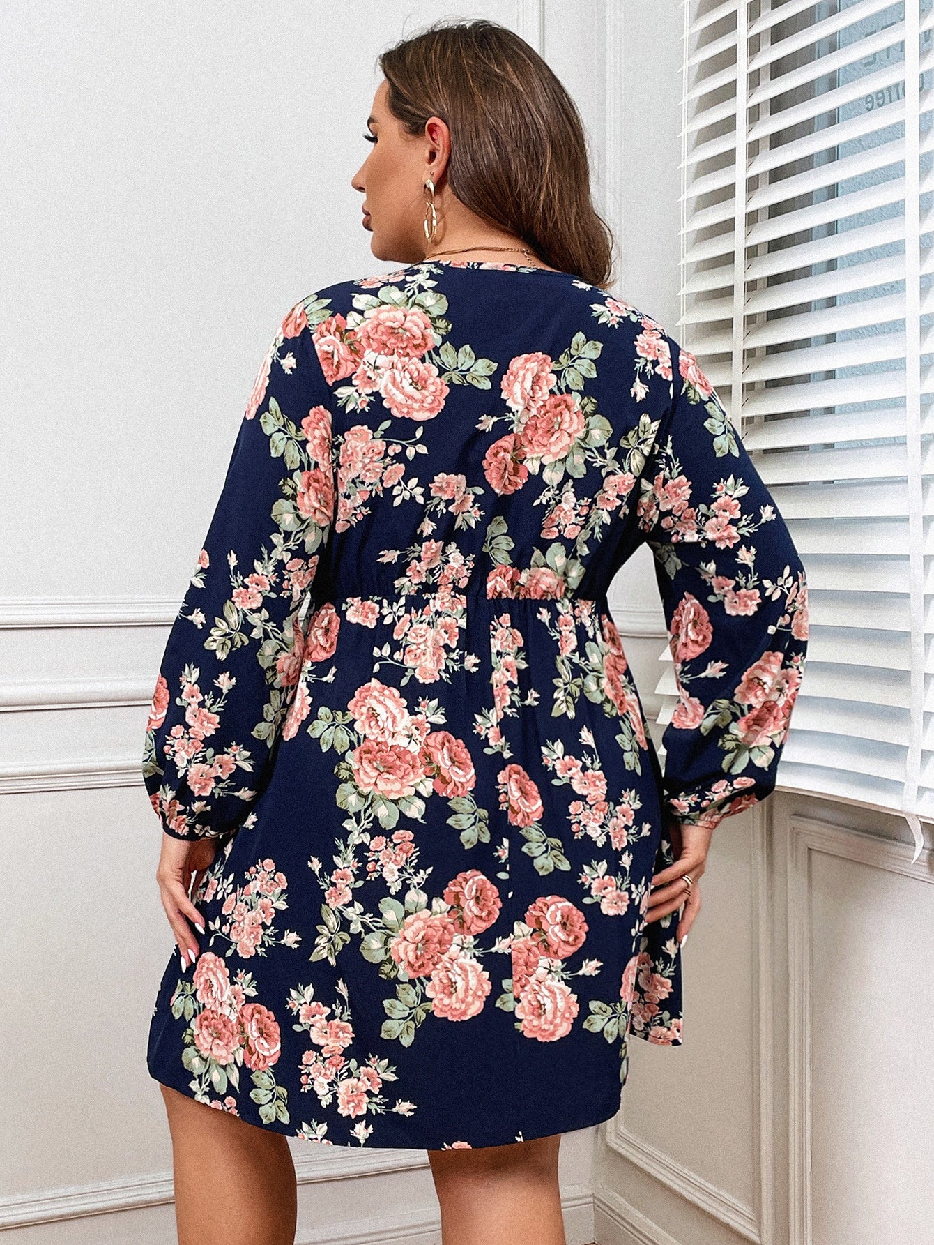  Rose Print Lantern Sleeve Mini Dress