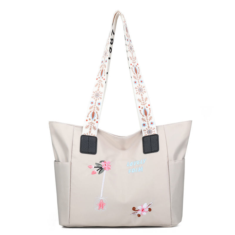 Large Capacity Print Shoulder Bag with Fixed Straps