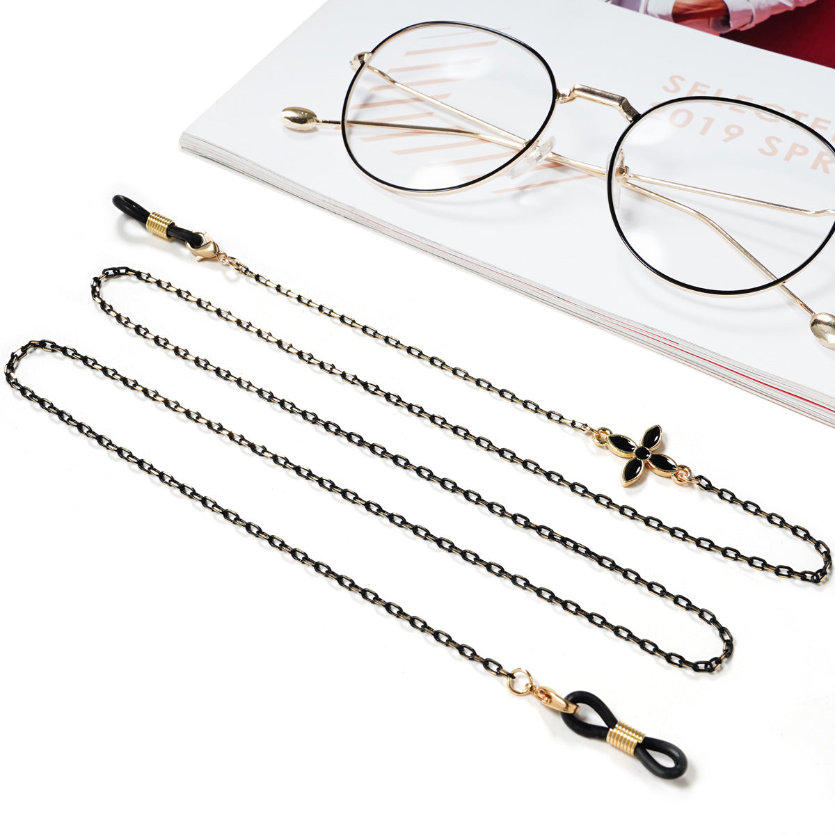 Boho Clover Eyeglasses Chain Anti Slip Glasses Holder Four Leaf Clover Chain