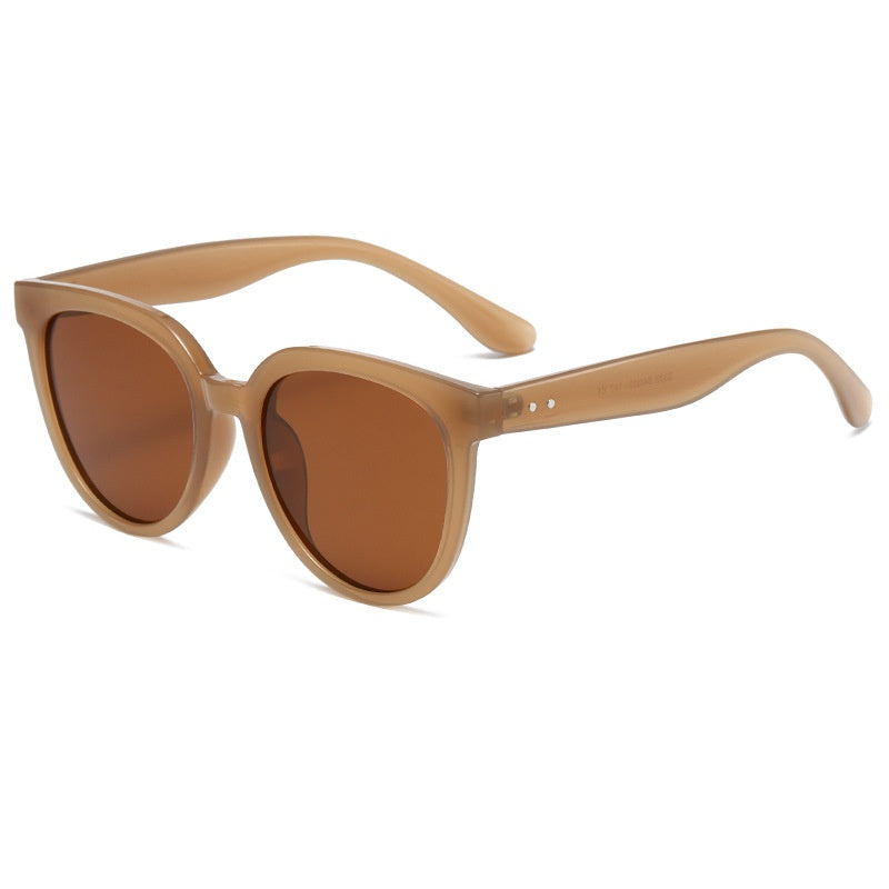 Classic Polarized Round Sunglasses with UV Protection