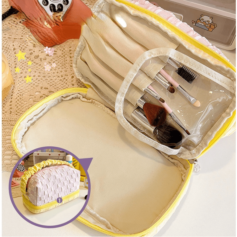 Cream Toast Plaid Pattern Large Storage Bag Cosmetic Organizer