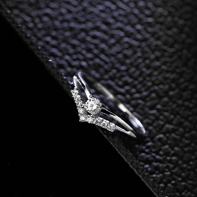 V Shape Zirconia Ring Heart Wedding Jewelry For Women