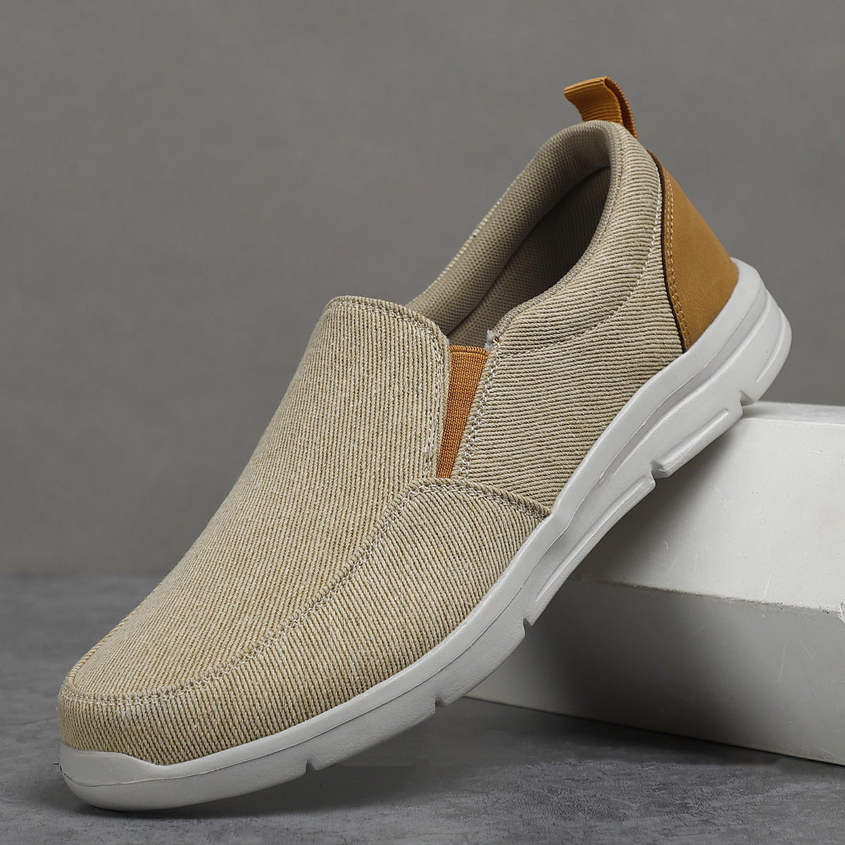 Men Slip On Loafers Comfort Non Slip Walking Sneakers Summer Canvas Shoes