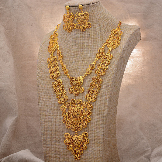 18K Plated Jewelry Set with Pendant Necklace & Dangle Earrings