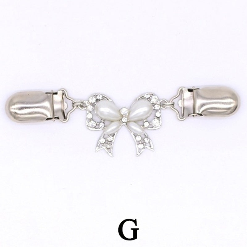Vintage Sweater Shawl Clip Metal Brooch Flower Pattern Dress Cardigan
