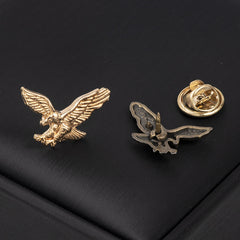 Retro Eagle Corsage Personality All match Suit Pin Buckle Animal Brooch