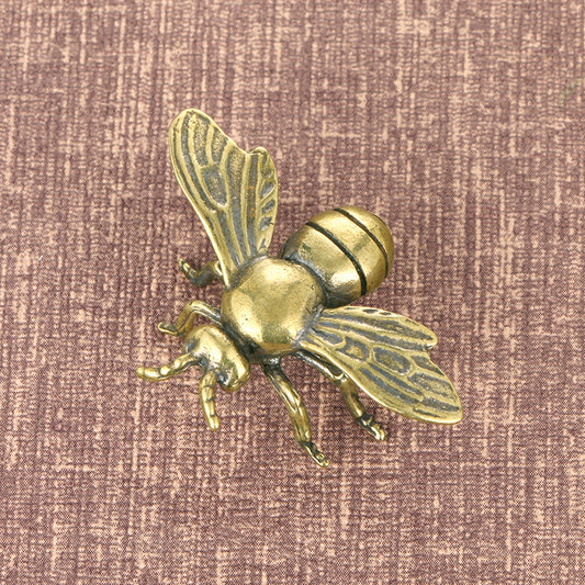 Vintage Brass Bee Figurine for Home Decor and DIY Crafts