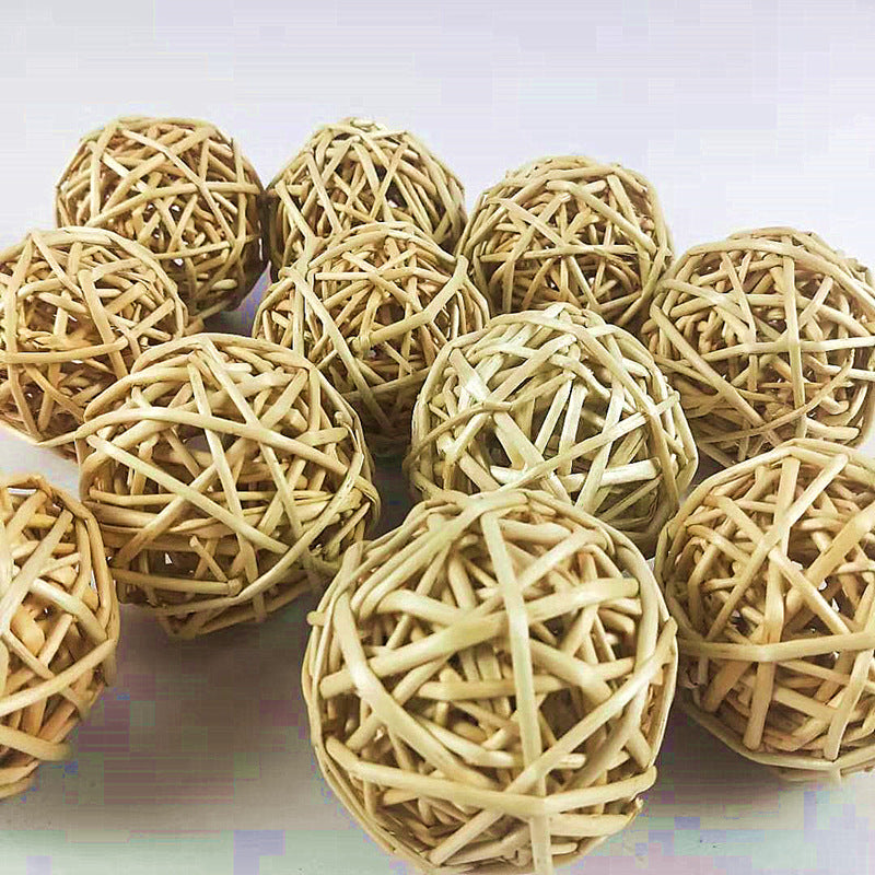 Grass Straw Woven Ball Chew Toys for Small Pets