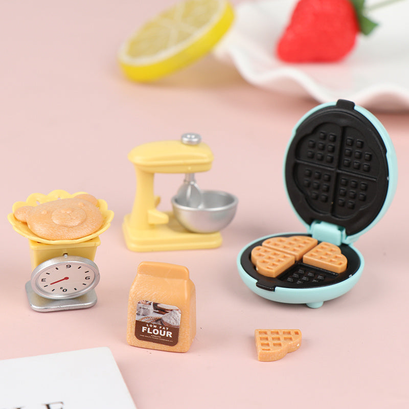 1:12 Dollhouse Mini Kitchen Set DIY Assembly Bread Machine Toaster Whisk Plate