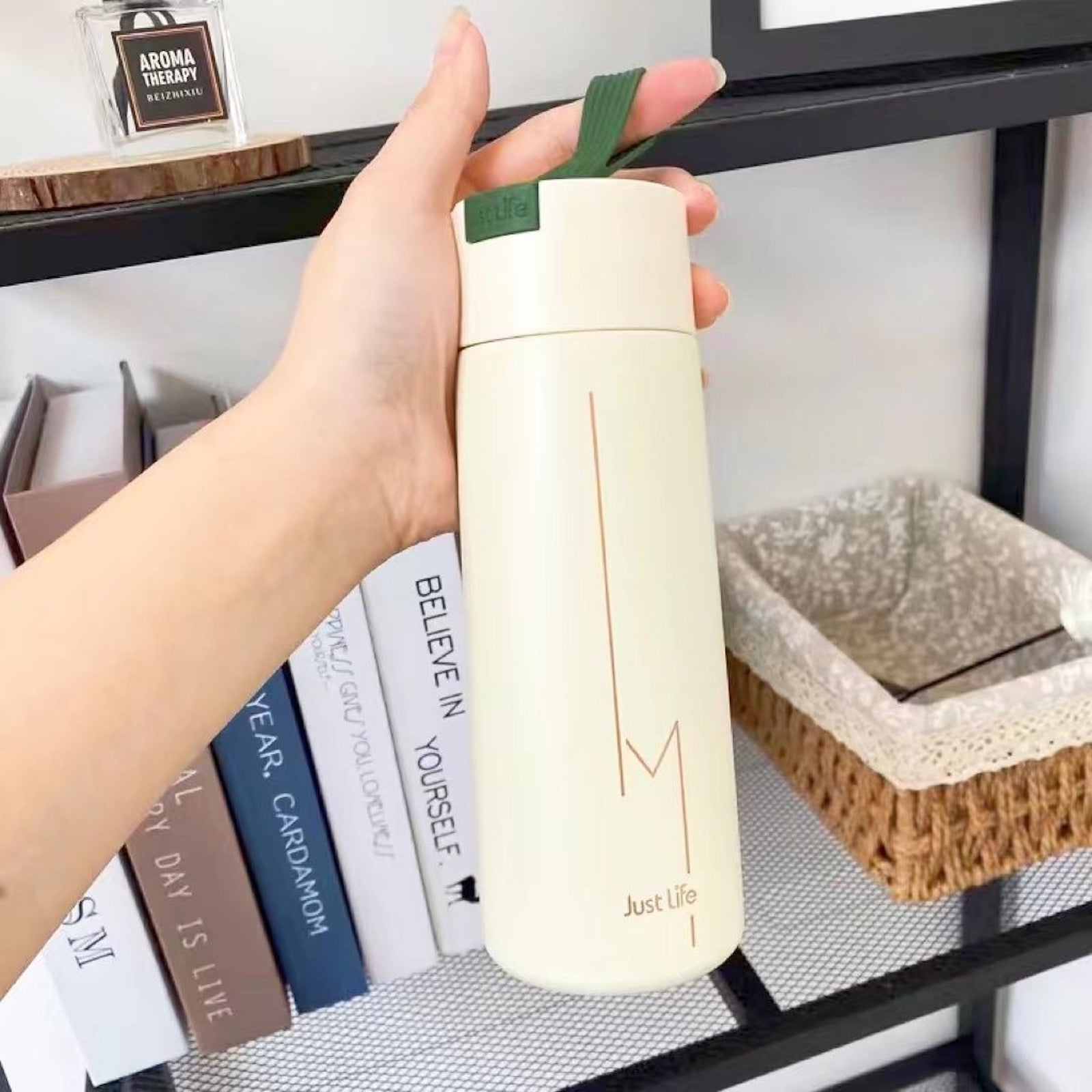 Metal Vacuum Cup Stainless Steel Insulated Water Bottle Portable Large Capacity