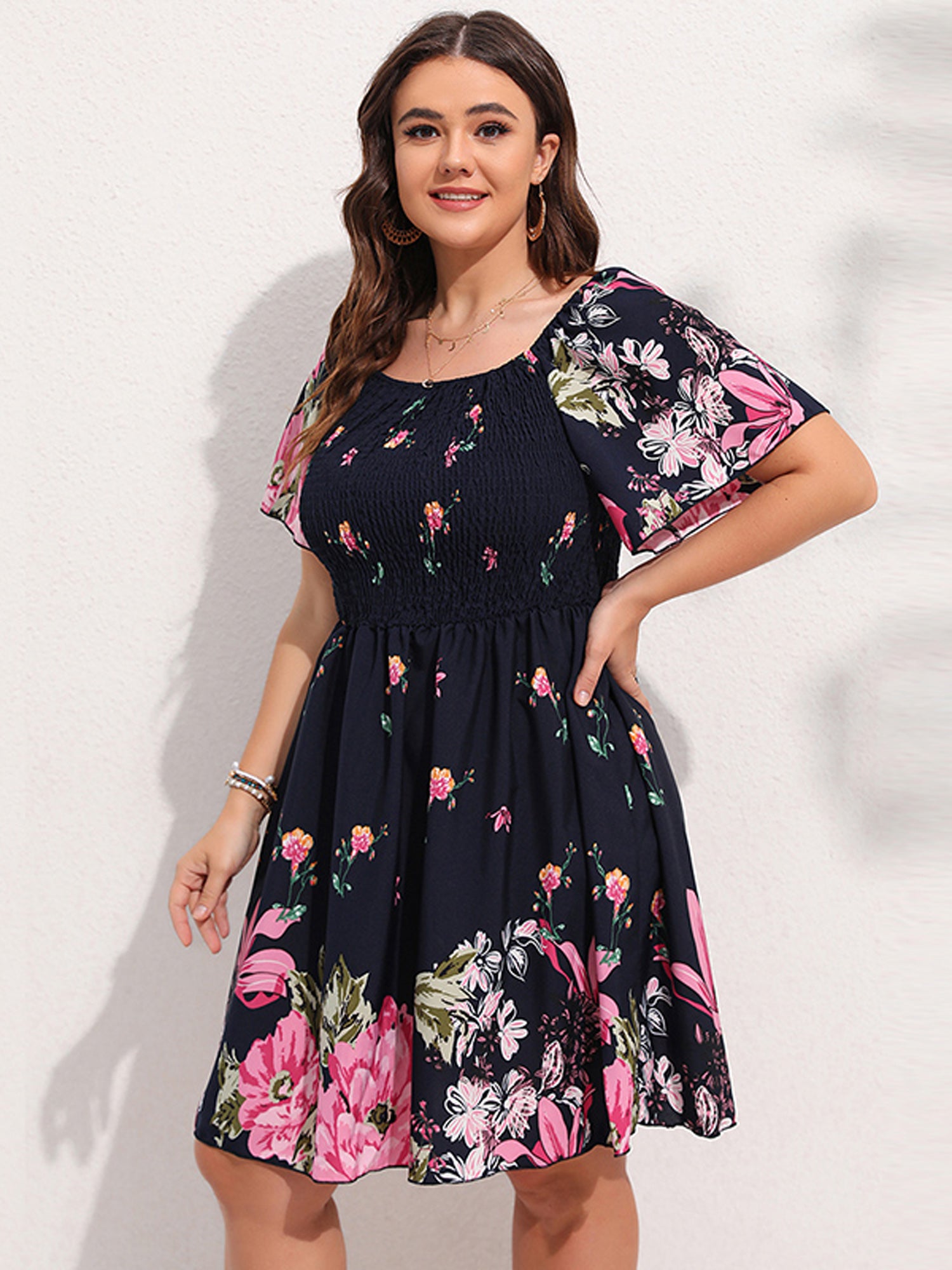  Floral Print Shirred Sleeve Midi Dress