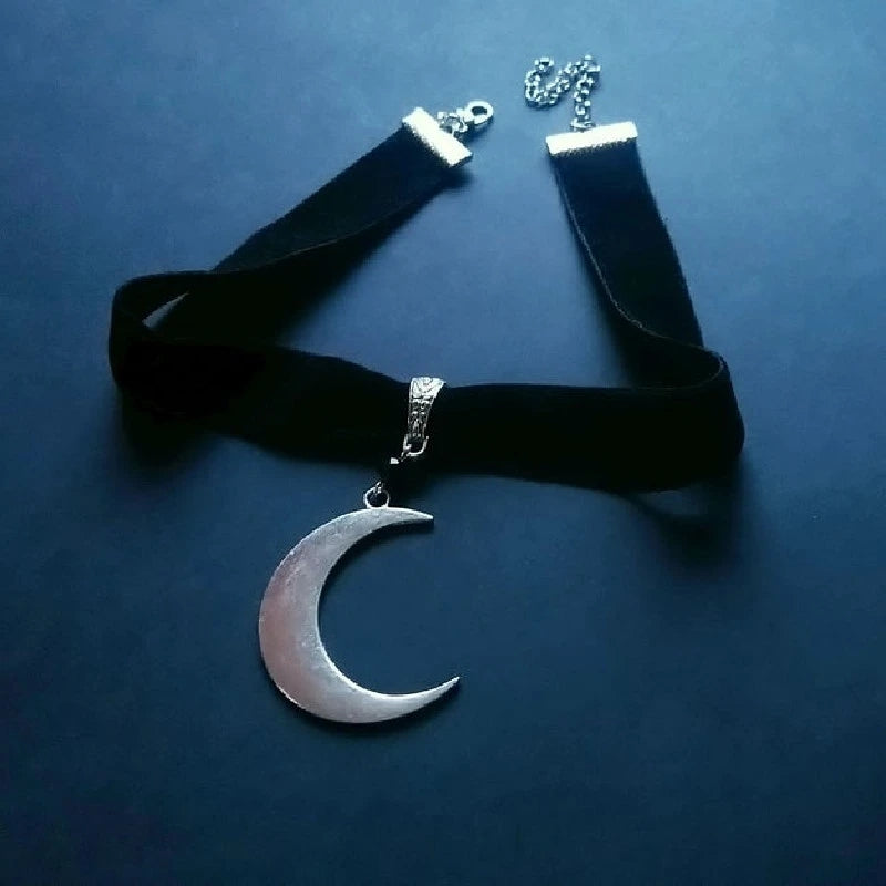 Silver Crescent Moon Pendant Choker Necklace Charm Gothic Witchy Punk Jewelry
