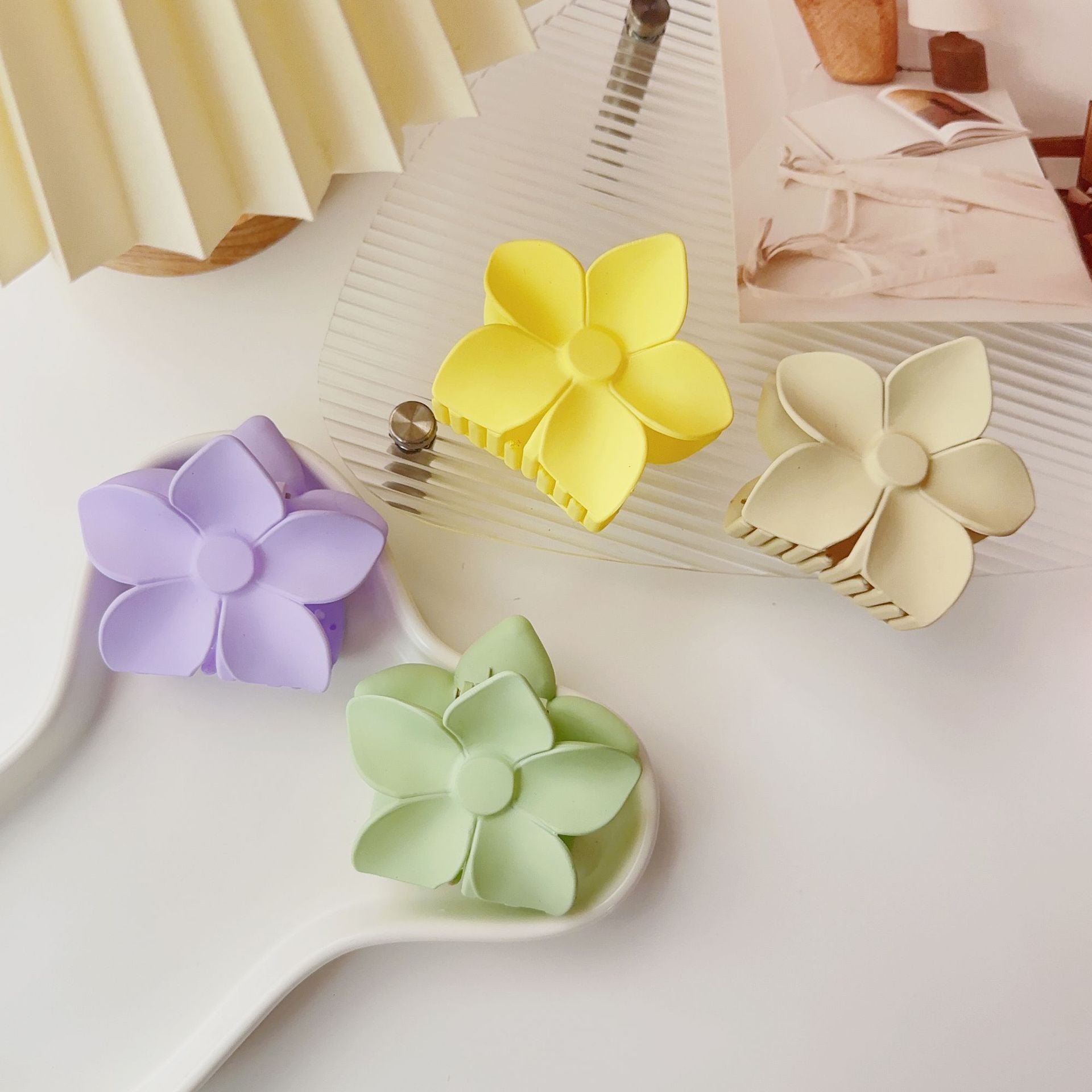 Matte Shark Claw Hair Claw for Women