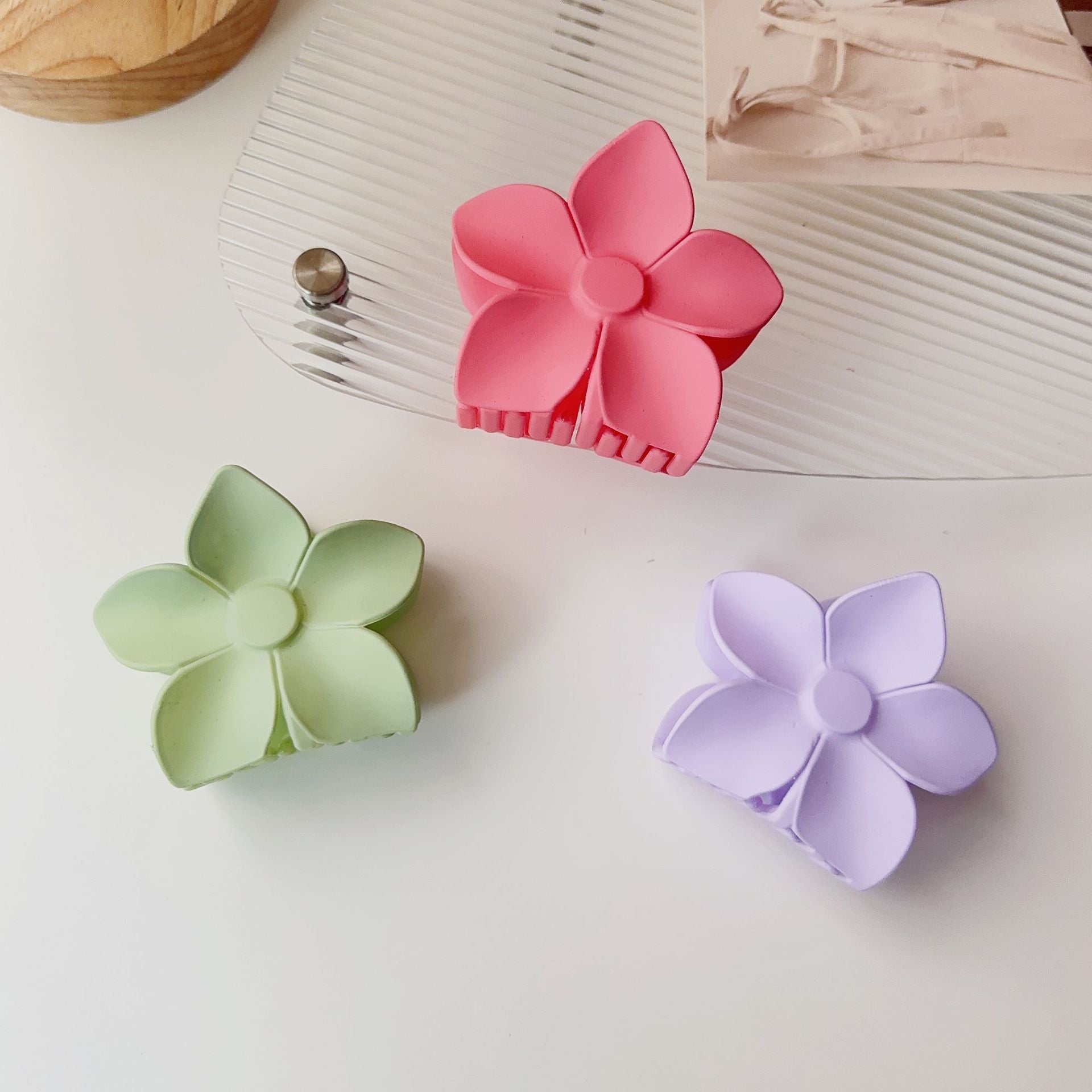 Matte Shark Claw Hair Claw for Women