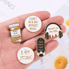 Alloy Letter Brooch Creative Earphones Tape Badges For Men