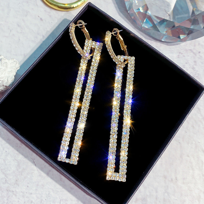 Rhinestone Claw Chain Drop Earrings for Women Dating Gift