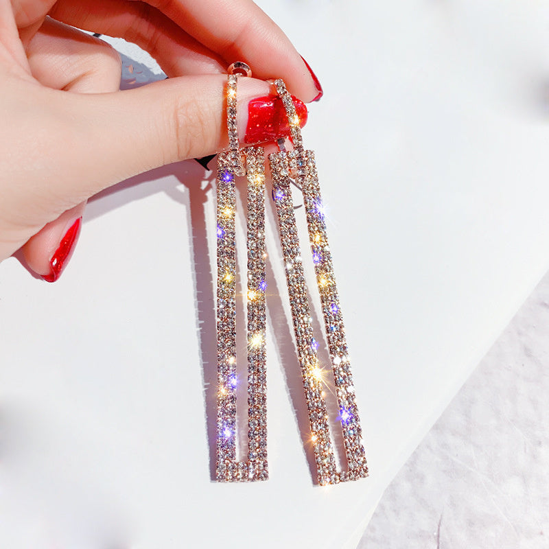 Rhinestone Claw Chain Drop Earrings for Women Dating Gift
