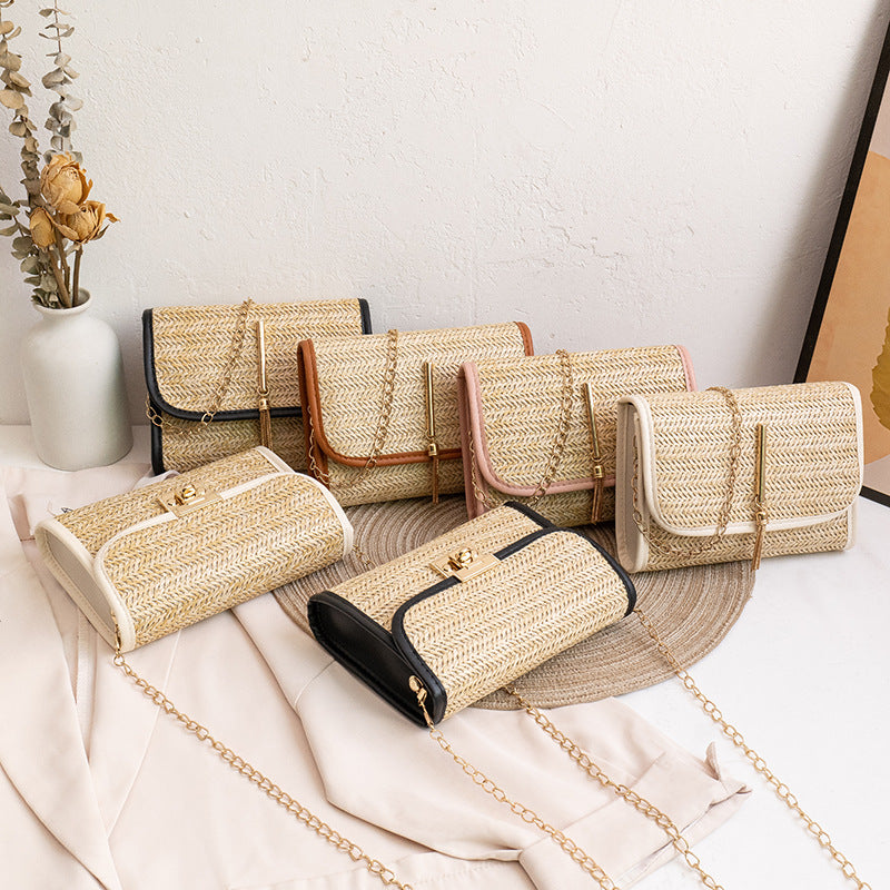 Straw Crossbody Bag Chain Shoulder Bag Tassel Beach Bag