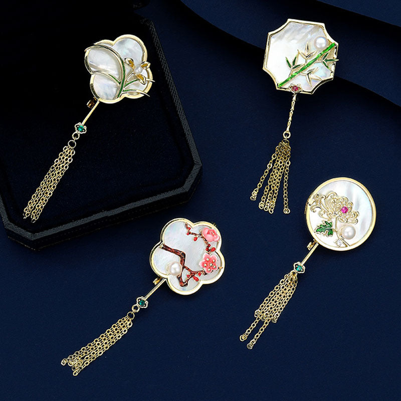 Vintage Men's Retro Brooch with Tassel Palace Antique Pin