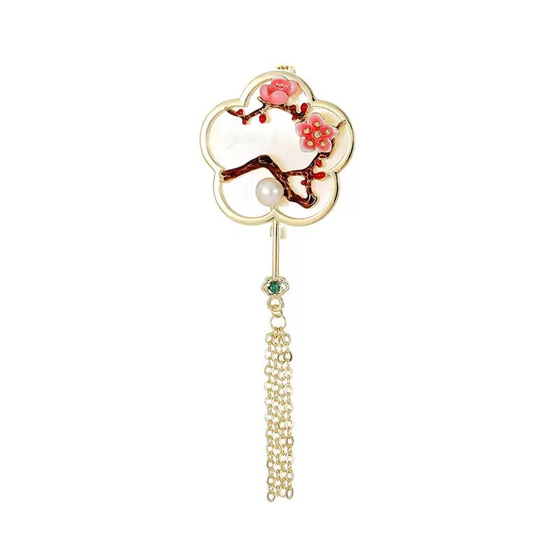 Vintage Men's Retro Brooch with Tassel Palace Antique Pin