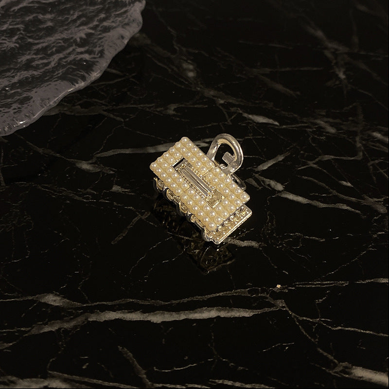 Small Faux Pearl Hair Claw Side Clip Bangs Clip